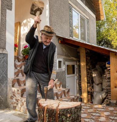 Harvester in Romania